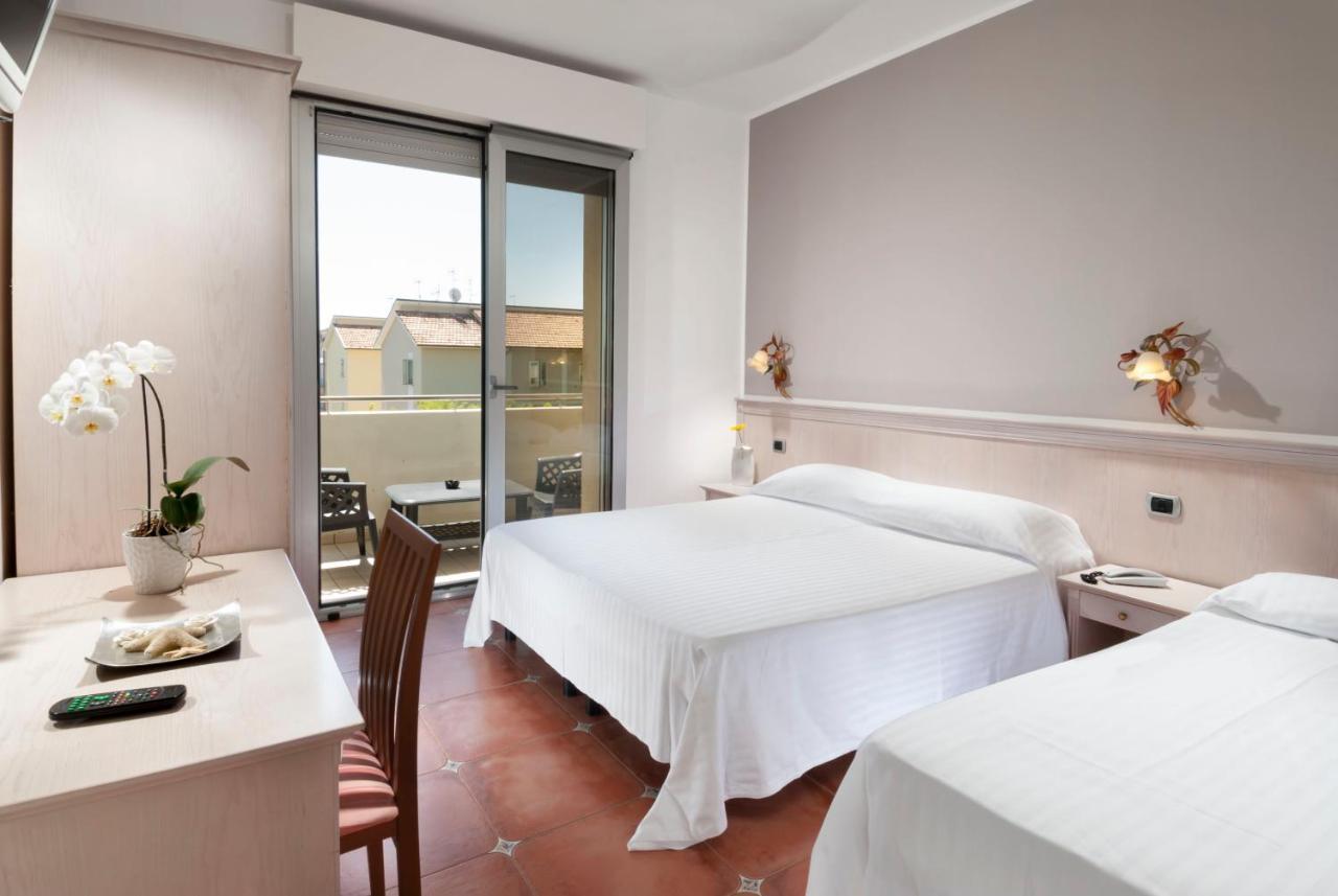 Hotel Le Querce Senigallia Esterno foto