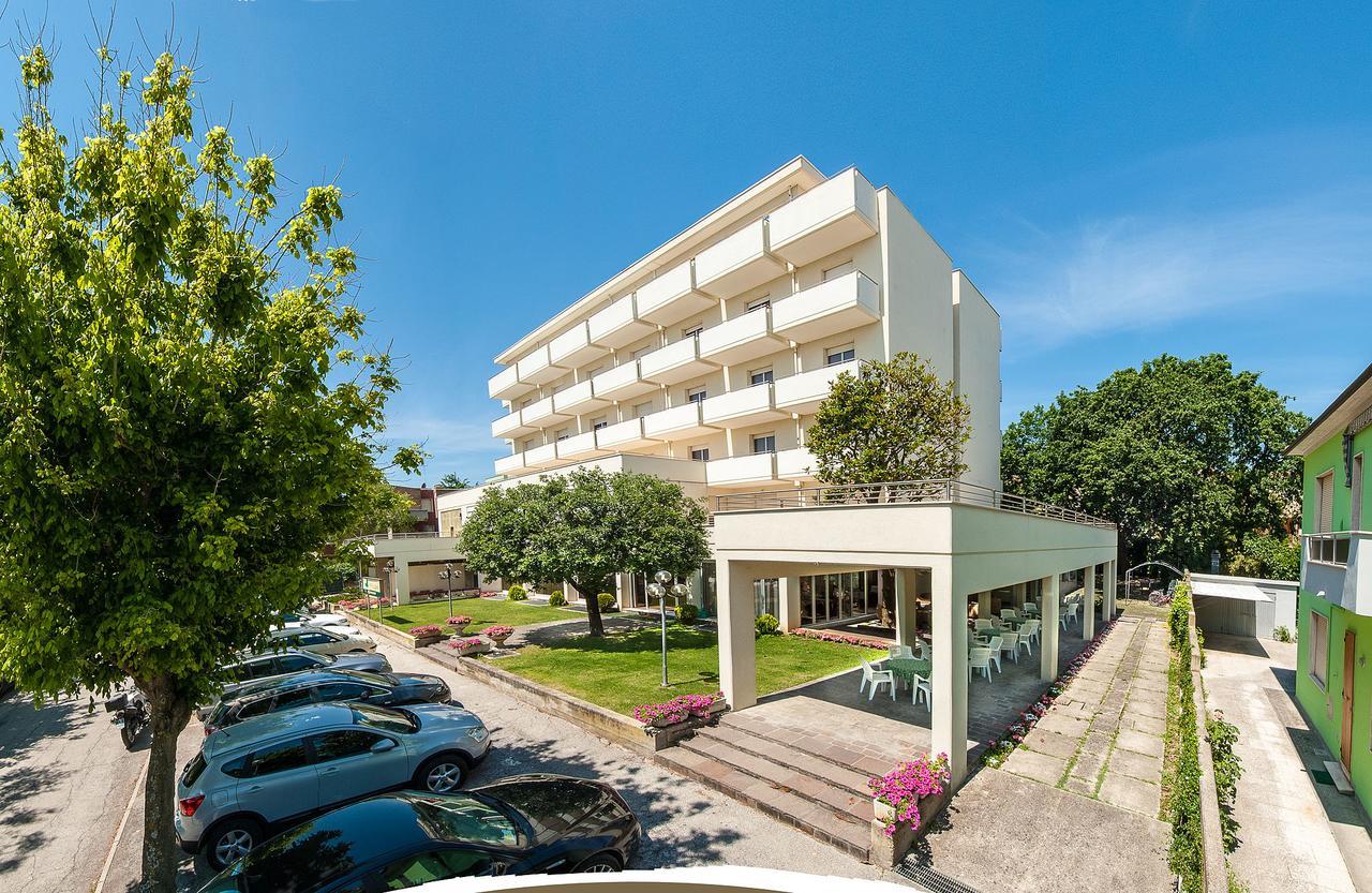 Hotel Le Querce Senigallia Esterno foto