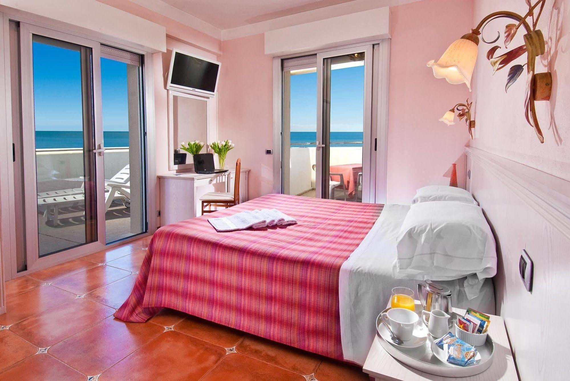 Hotel Le Querce Senigallia Esterno foto