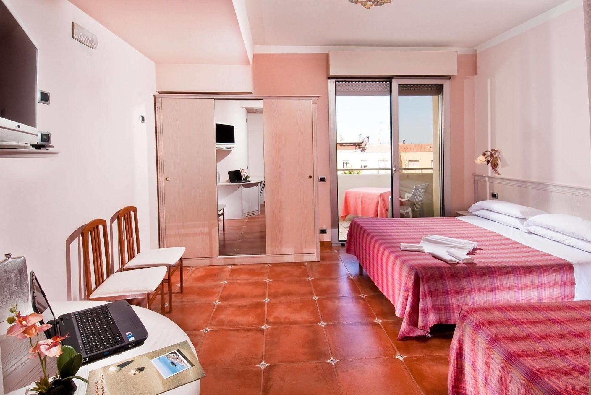 Hotel Le Querce Senigallia Esterno foto