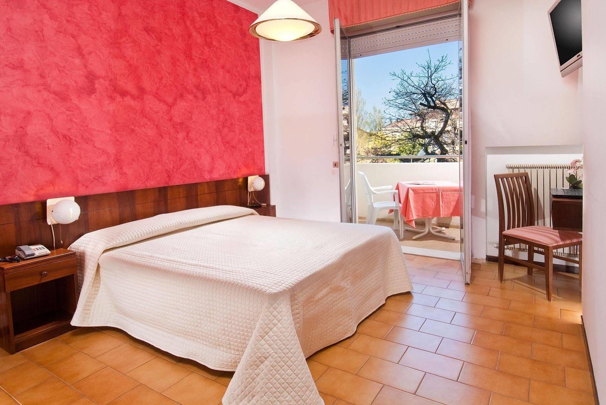 Hotel Le Querce Senigallia Esterno foto